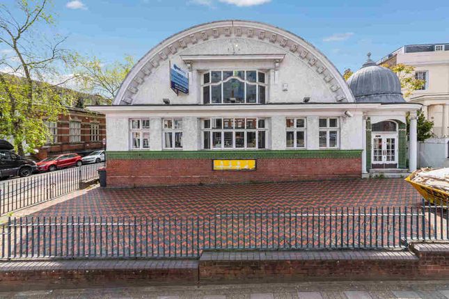 Thumbnail Detached house for sale in Clapham High Street, London