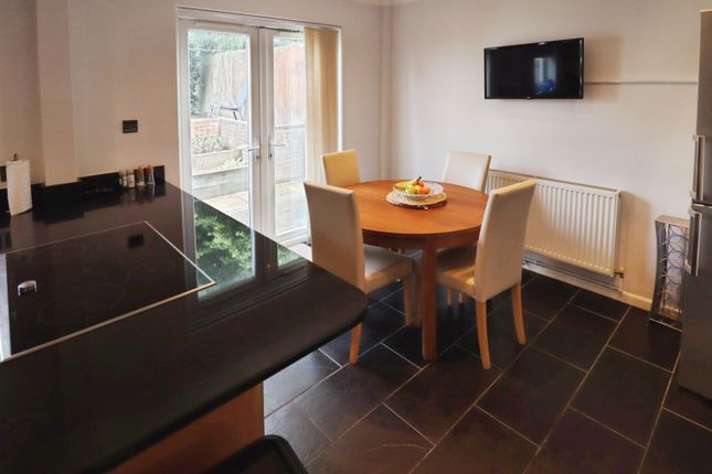 76, Freshfields, Newmarket photo 5