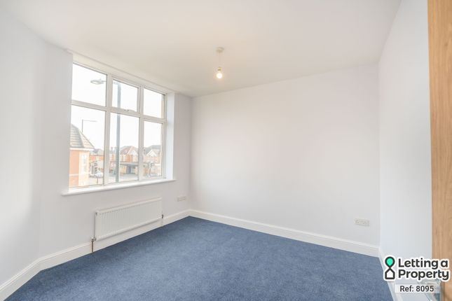 Thumbnail Flat to rent in Richmond Park Close, Bournemouth, Dorset