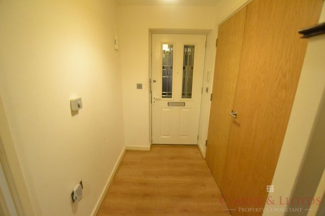 3 Bed Terraced House For Sale Boundary Road, London E17