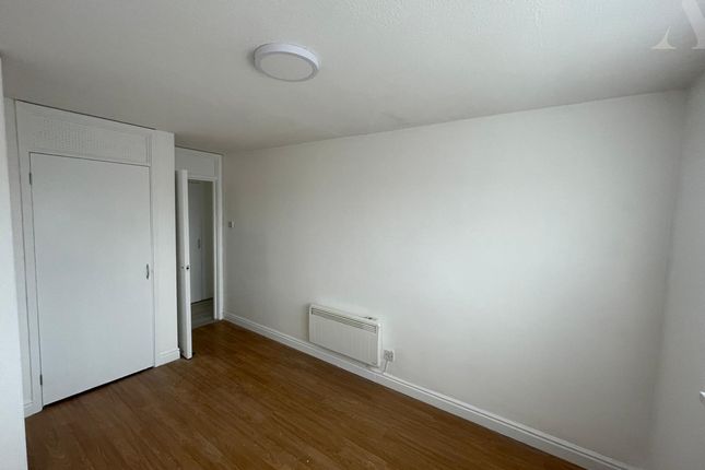 Flat 4, Birmingham photo 4