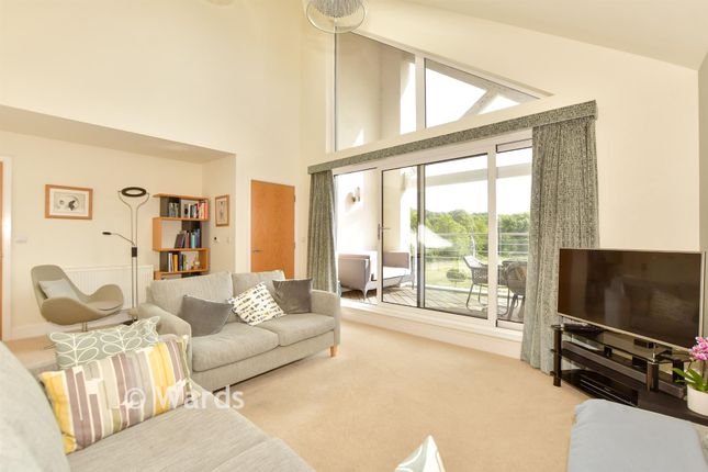 4, Moncrieff Gardens, Hythe photo 4
