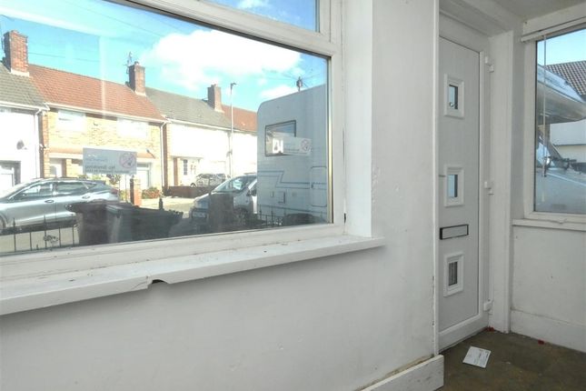 Wallace Avenue, Liverpool photo 2