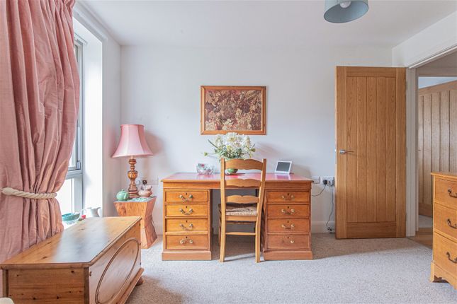 Flat for sale in Cirencester Road, Tetbury