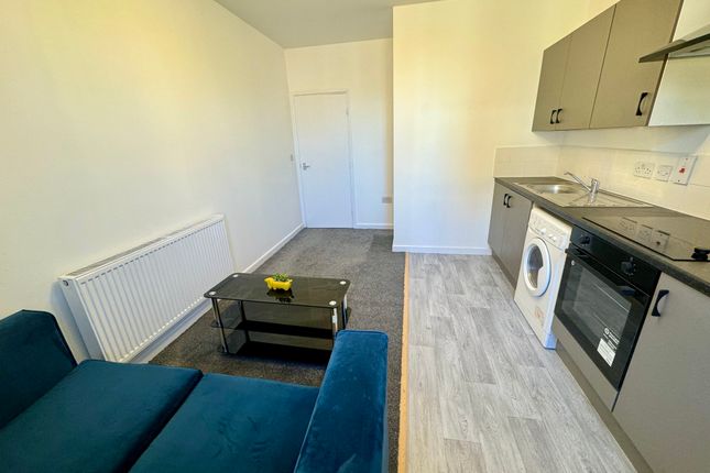 Flat 8  12-14, St. Albans Road, Leicester photo 4