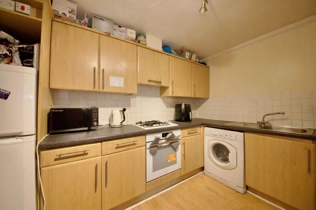 Flat 26, Skipper Court,, Abbey Road, Essex photo 4