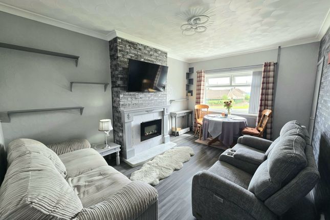 13 Penylan, Bridgend photo 3