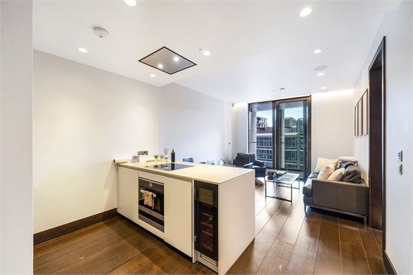 Apartment 5.08, 1 Kings Gate Walk, London photo 3