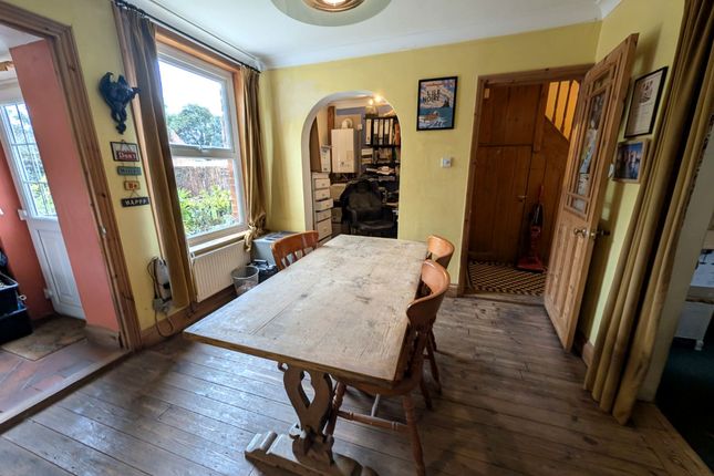 2 Kitchener Road, Leiston photo 2
