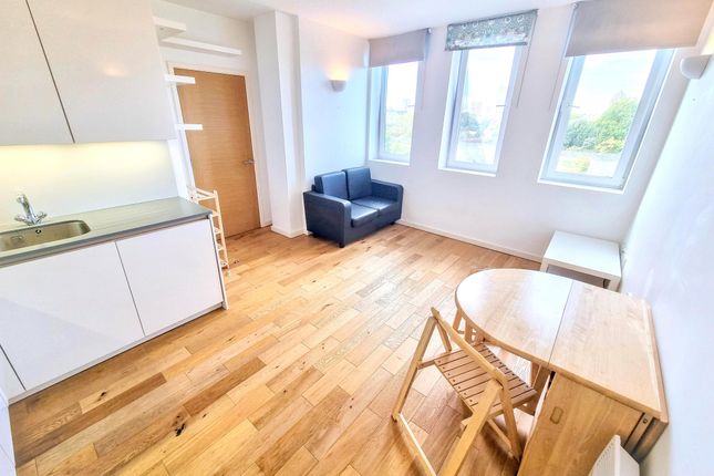 43, Channelsea House, Stratford photo 3