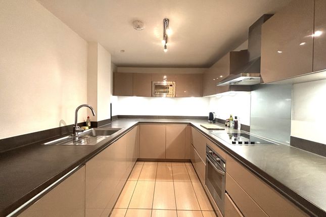 Flat 8 Tollgate Lodge 82 Chislehurst Road,, Chislehurst, Kent photo 3