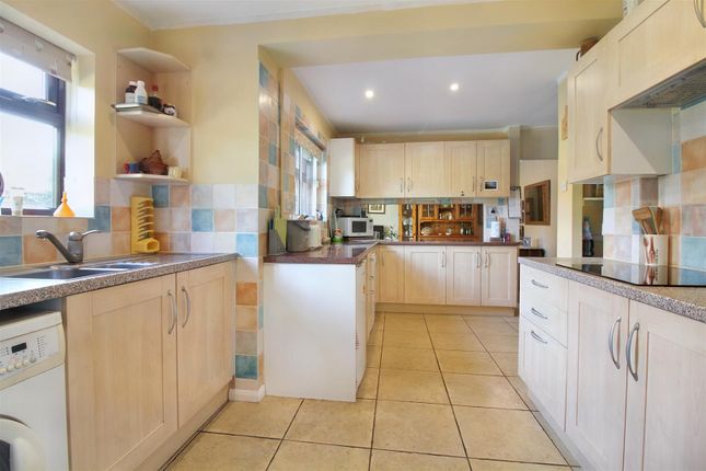 Semi-detached house for sale in Leyfield Road, Aylesbury