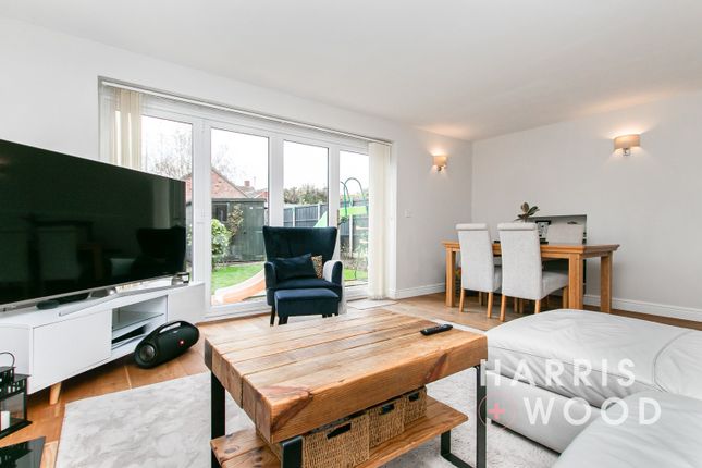 1A Sparrow Road, Great Cornard, Suffolk photo 3