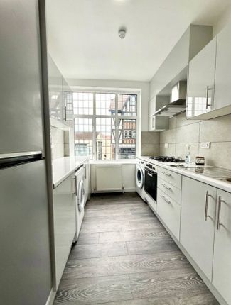 11A Studio 2, London photo 2