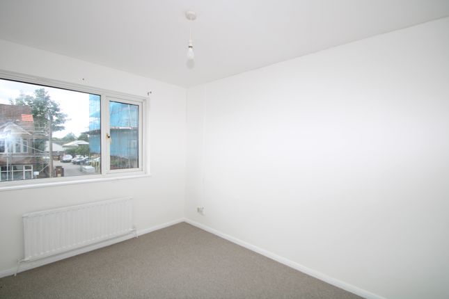 1B, Croydon photo 4