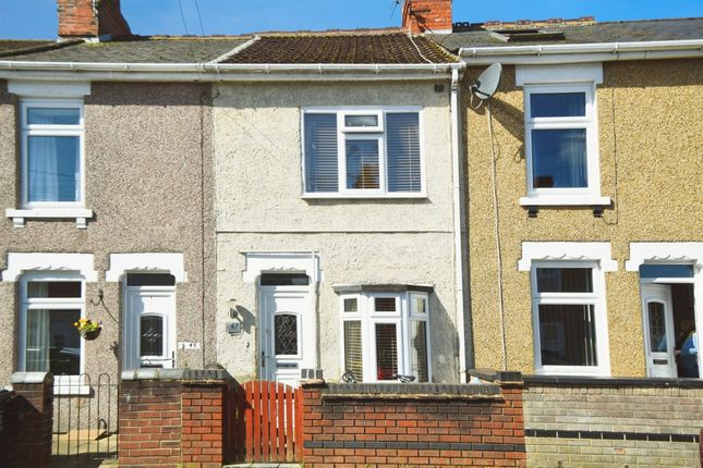 Thumbnail End terrace house for sale in Hunters Grove, Swindon