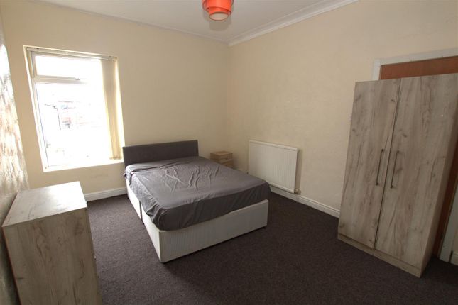 Thumbnail Flat to rent in Linthorpe Road, Middlesbrough