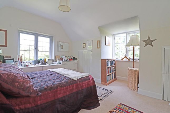 End terrace house for sale in Reigate Heath, Reigate