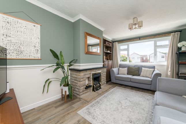 16 Bickleigh Close, Exeter photo 4