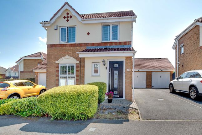 Thumbnail Detached house for sale in Bluebell Close, Meadow Rise, Gateshead