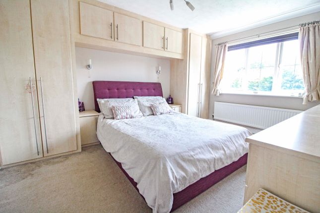 Detached house for sale in Otter Close, Redditch