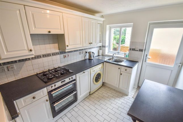 1, Hardings Drive, Dursley photo 4