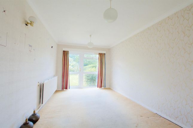 Detached house for sale in Salcombe Drive, Redhill, Nottingham