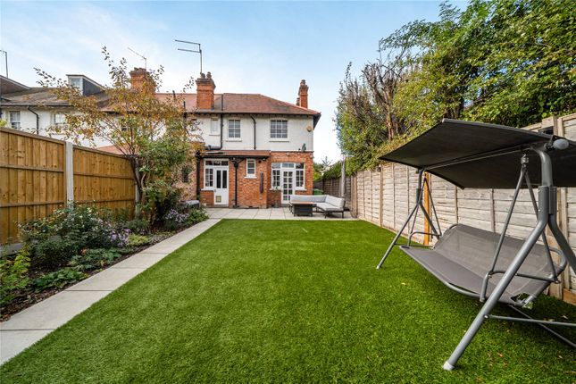 Brunner Road, Ealing photo 3