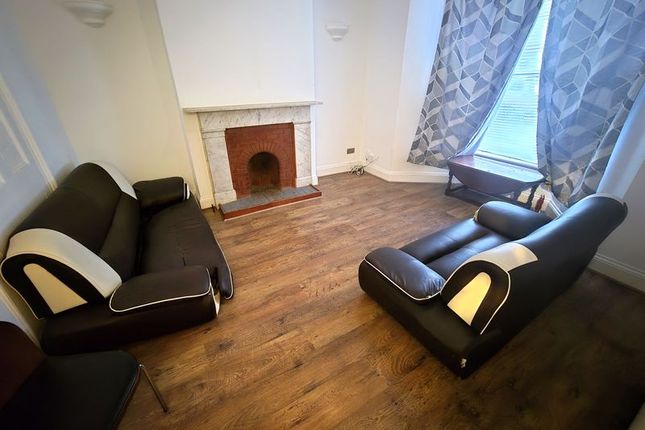Thumbnail Property to rent in Beaconsfield Road, London
