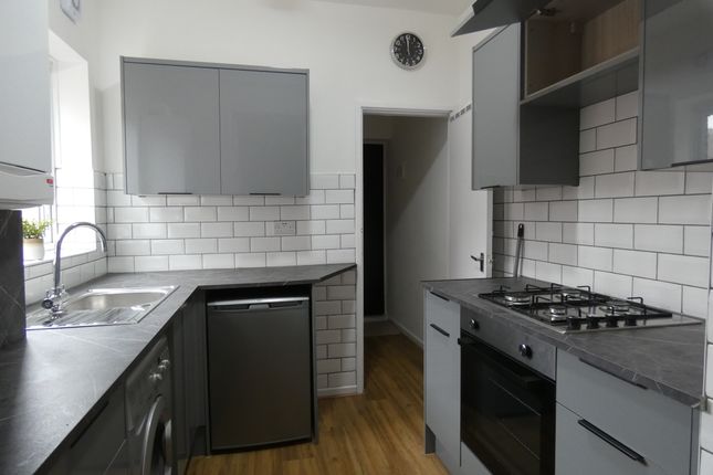 Thumbnail Flat to rent in Warton Terrace, Heaton, Newcastle Upon Tyne