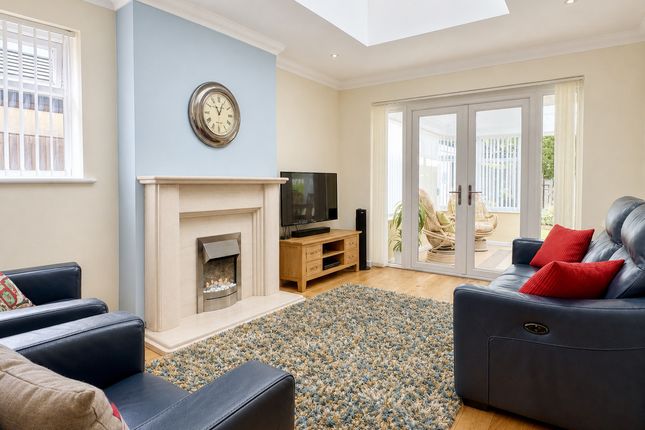 49, Bracken Road, Ferndown photo 3