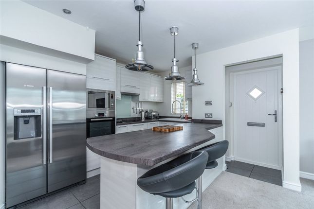 5A, Drovers Way, Beaconsfield photo 2