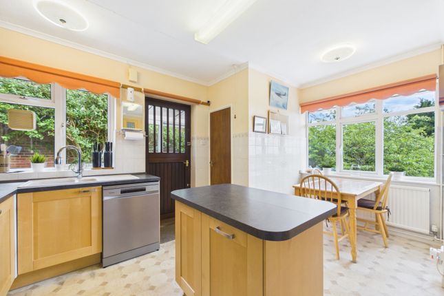 17, Cleve Avenue, Nottingham photo 4