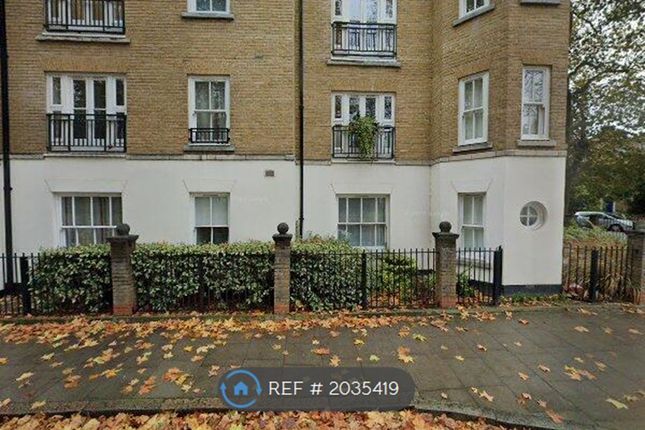 Thumbnail Flat to rent in Fraser Court, London