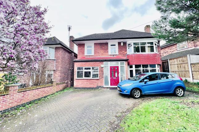 Detached house to rent in Musters Road, West Bridgford, Nottingham