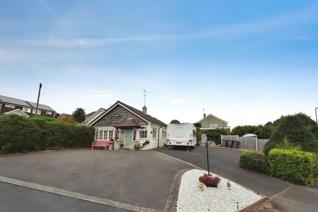 2-bed house on 50, Ferndale Crescent, Kidderminster, £320,000