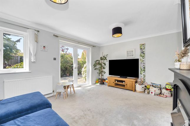 Paddock Lodge, The Green, Bury St. Edmunds photo 4
