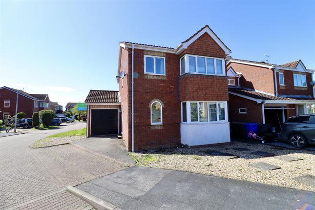 Detached house for sale in Meadow Drive, Market Weighton, York