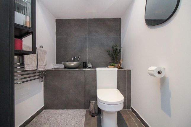 Flat for sale in City Road, Newcastle Upon Tyne