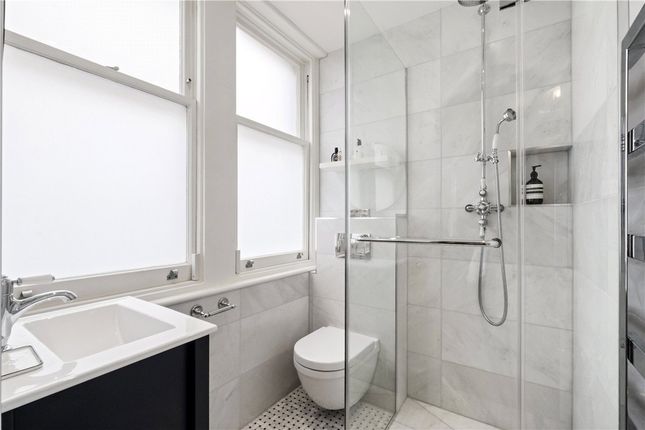 Flat 122, Wendover Court,, Chiltern Street, London photo 4