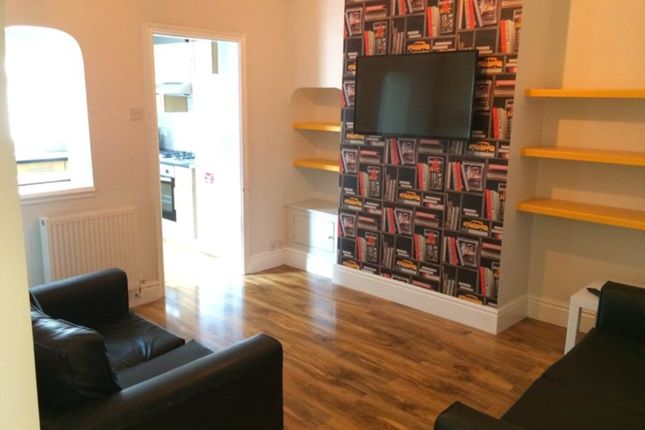Terraced house to rent in Plungington Road, Preston