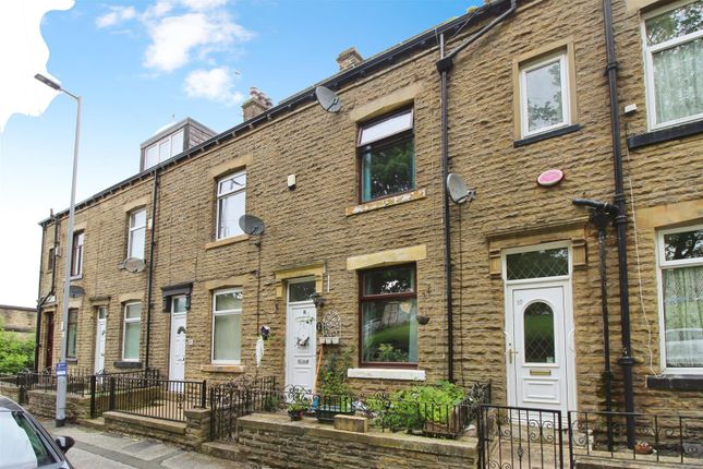 Thumbnail Terraced house for sale in Hawes Road, Bradford