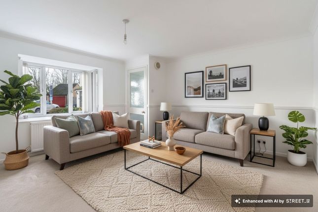 6 Little Meadow, Cambridge photo 2
