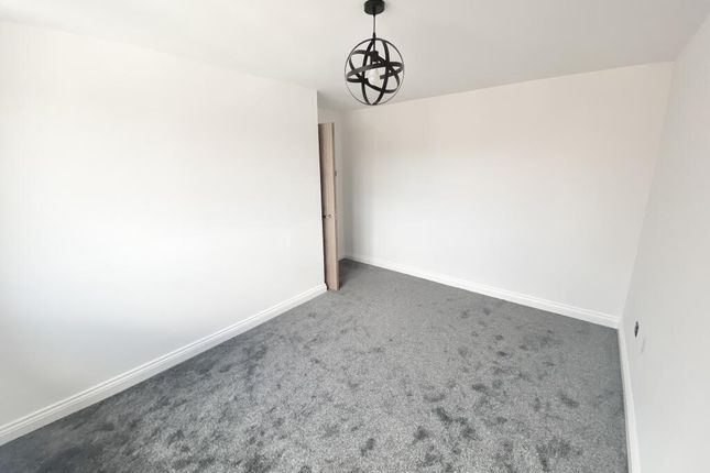 Tenney House, Curzon Drive, Essex photo 5