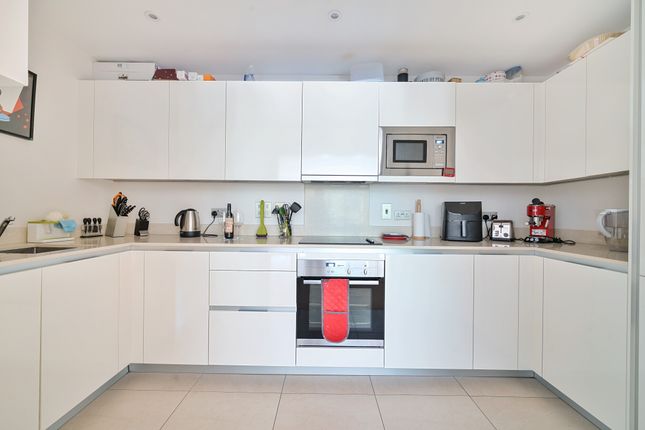 4 Regency House, Humphris Place, Cheltenham photo 4