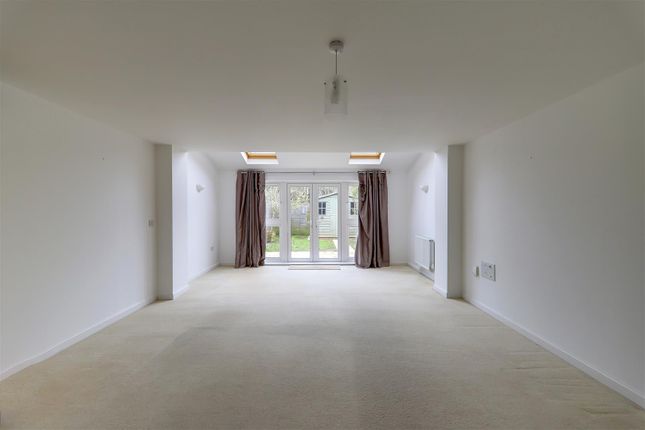End terrace house for sale in Tagalie Square, Worthing