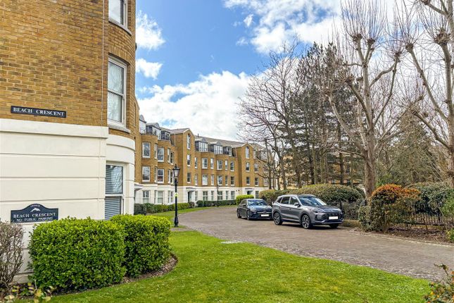 5, Beach Crescent, Littlehampton photo 3