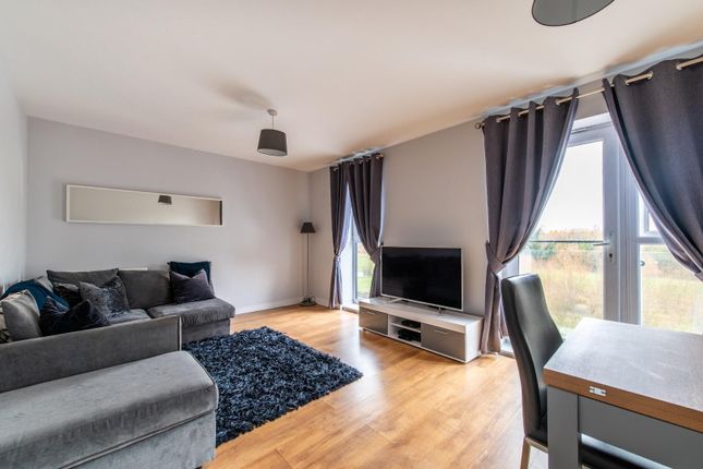 6, Samas Way, Crayford photo 3
