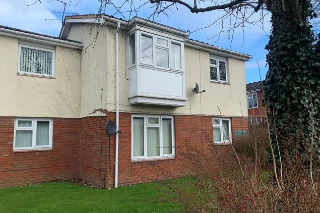 Thumbnail Flat to rent in Fareham Crescent, Wolverhampton