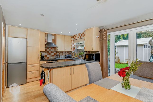 81 Harwood Vale, Bolton photo 5